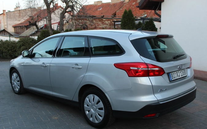 Ford Focus cena 35900 przebieg: 212158, rok produkcji 2016 z Olsztyn małe 407